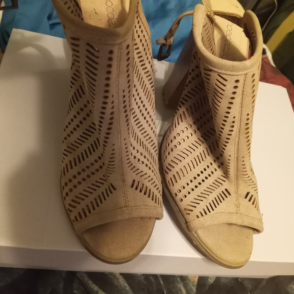 Webbed Sandals